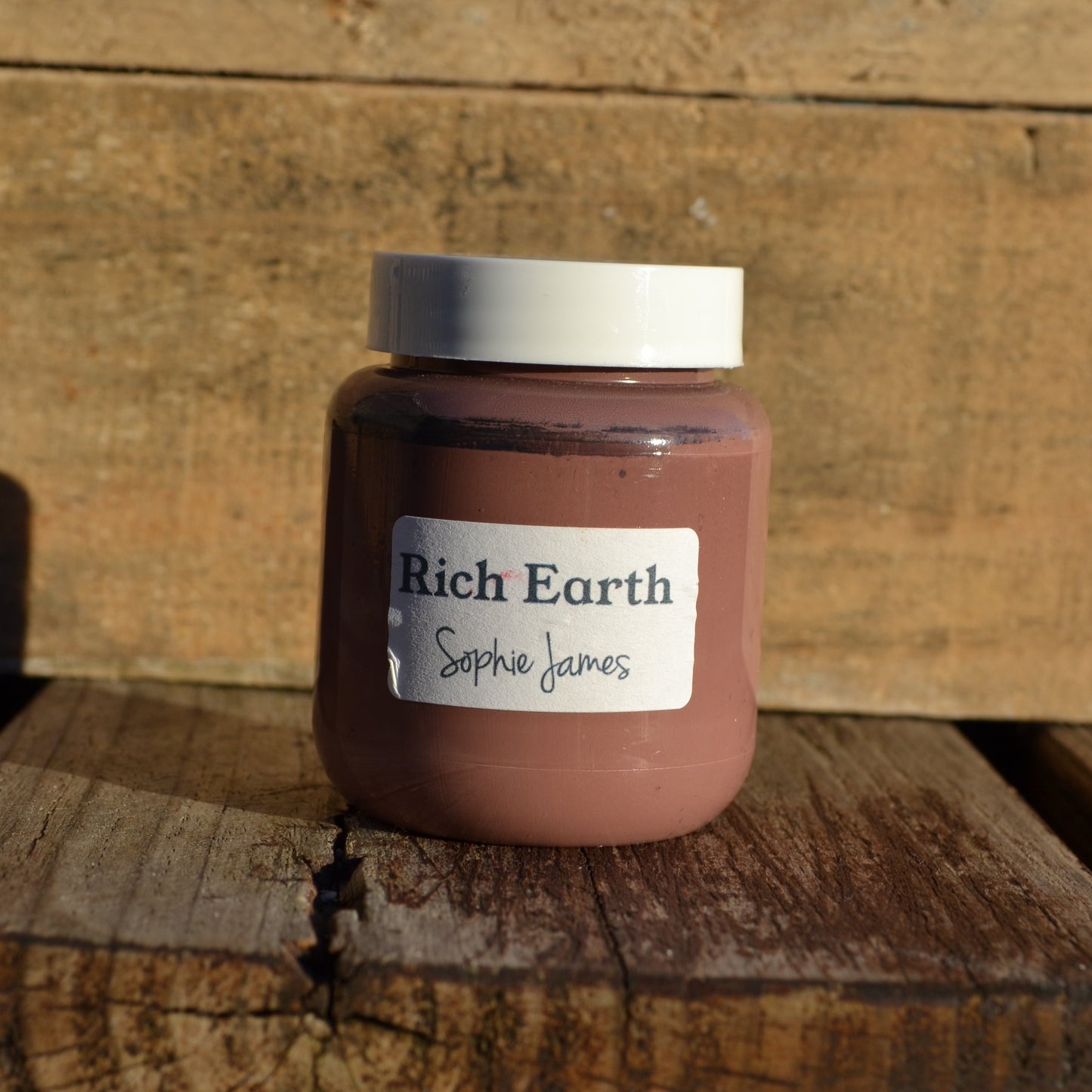 Rich Earth Paint