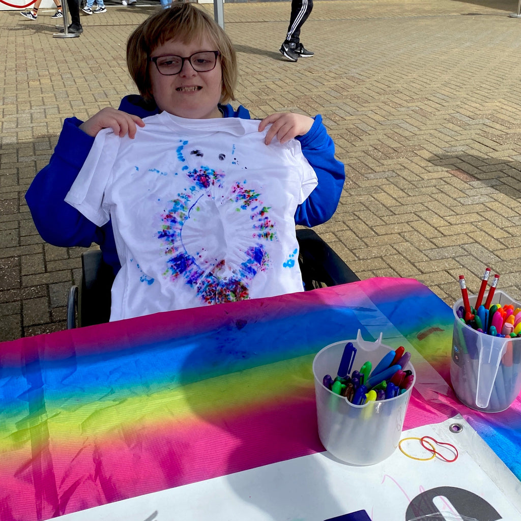 Creative Tie Dye Effect Upcycling